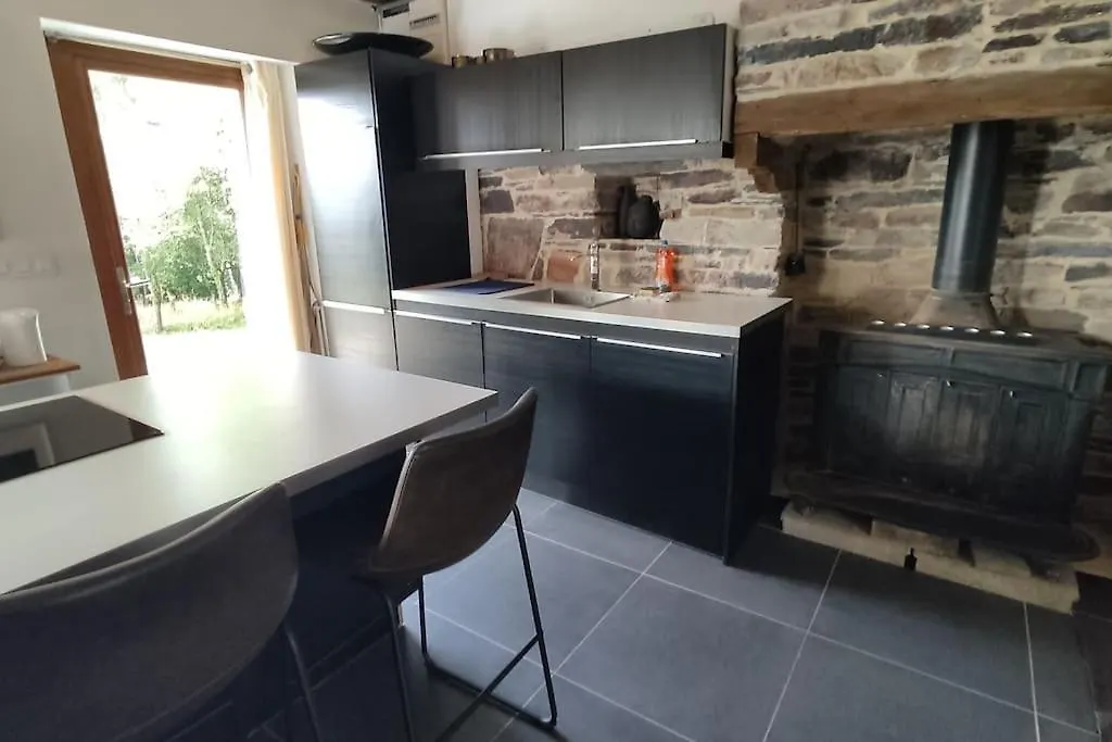 Holiday home Ensemble De Maisons Avec Vue Sur La Nature Bains-sur-Oust France