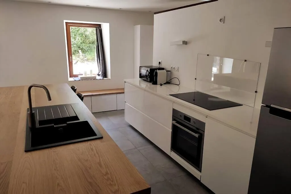 Ensemble De Maisons Avec Vue Sur La Nature Bains-sur-Oust Holiday home