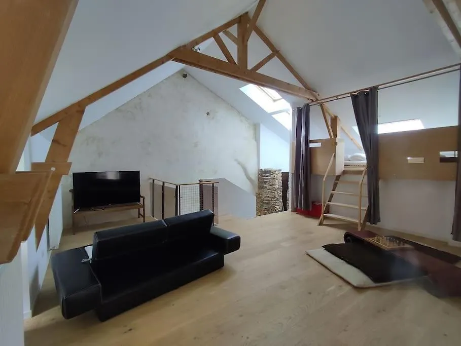 Ensemble De Maisons Avec Vue Sur La Nature Bains-sur-Oust 0*,
